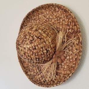 Liz Claiborne woven straw hat